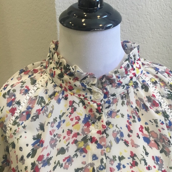 Brass and Roe Multi Floral Ruffle Blouse Size Small - Picture 10 of 13
